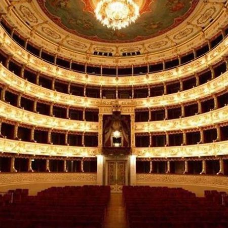 Delizioso Appartamento Cosy Ristrutturato Parma Zewnętrze zdjęcie