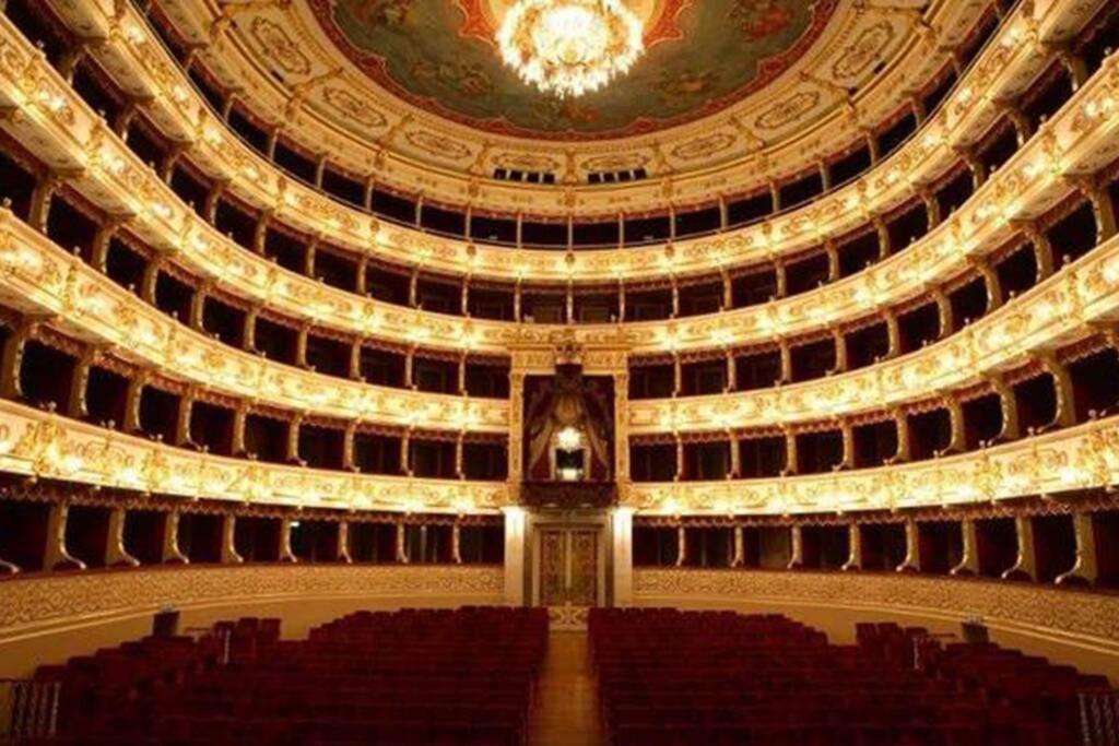 Delizioso Appartamento Cosy Ristrutturato Parma Zewnętrze zdjęcie